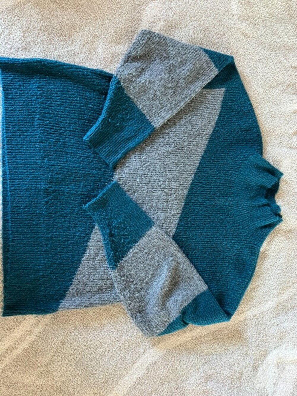 Fortune an Ivy two toned stipe